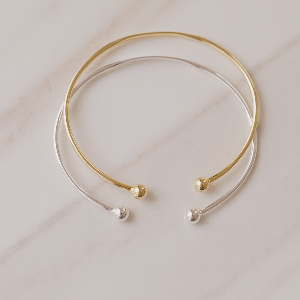 Dainty Ball Bracelet | 925 Silver - Picture 9 of 10